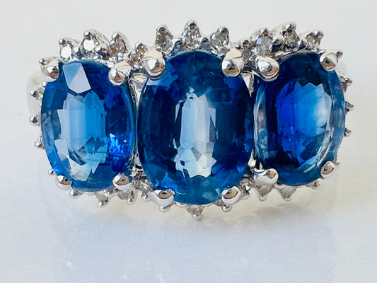 9ct Gold Kyanite & Diamond Ring