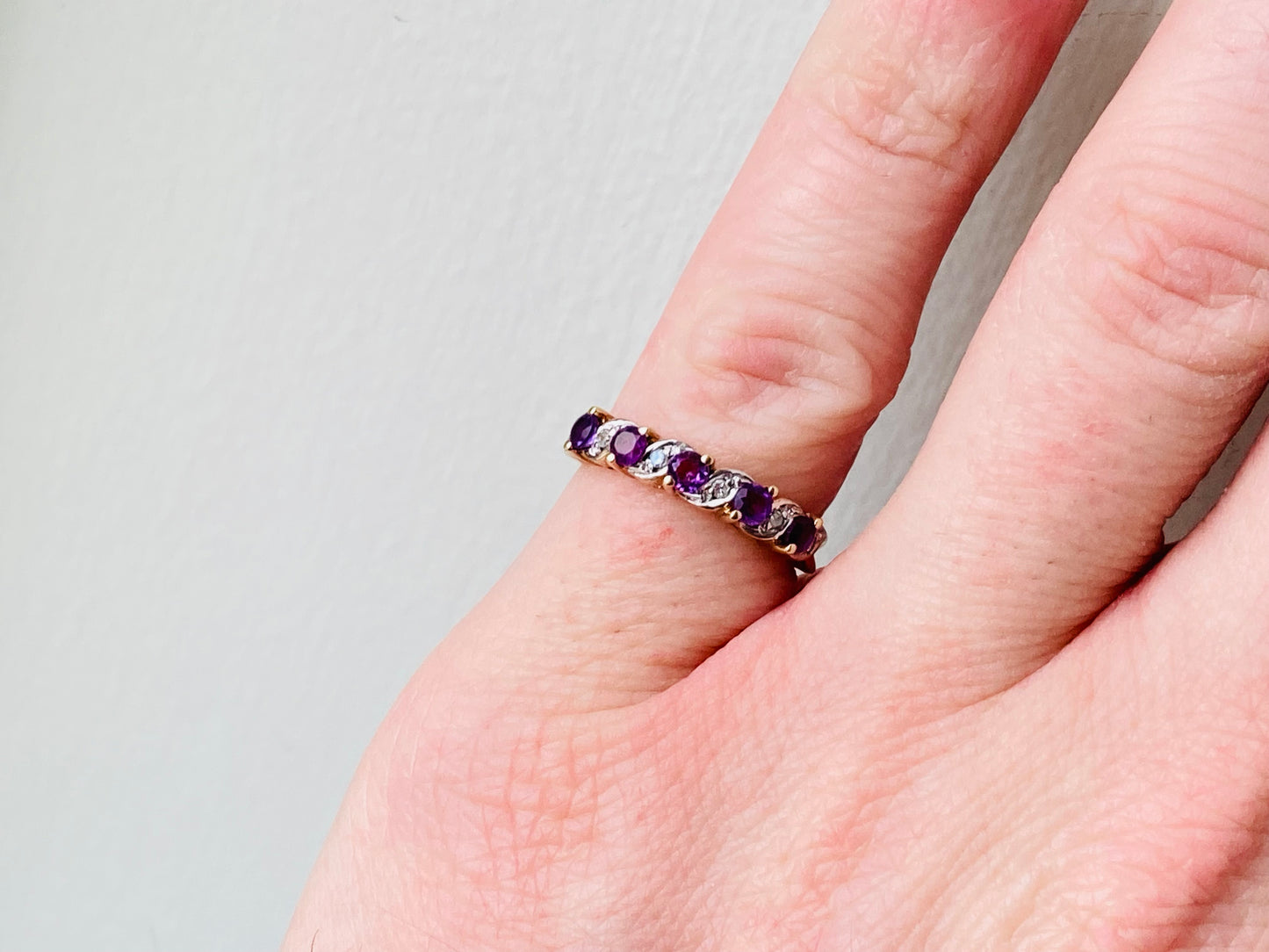 9ct Gold Amethyst & Diamond Ring