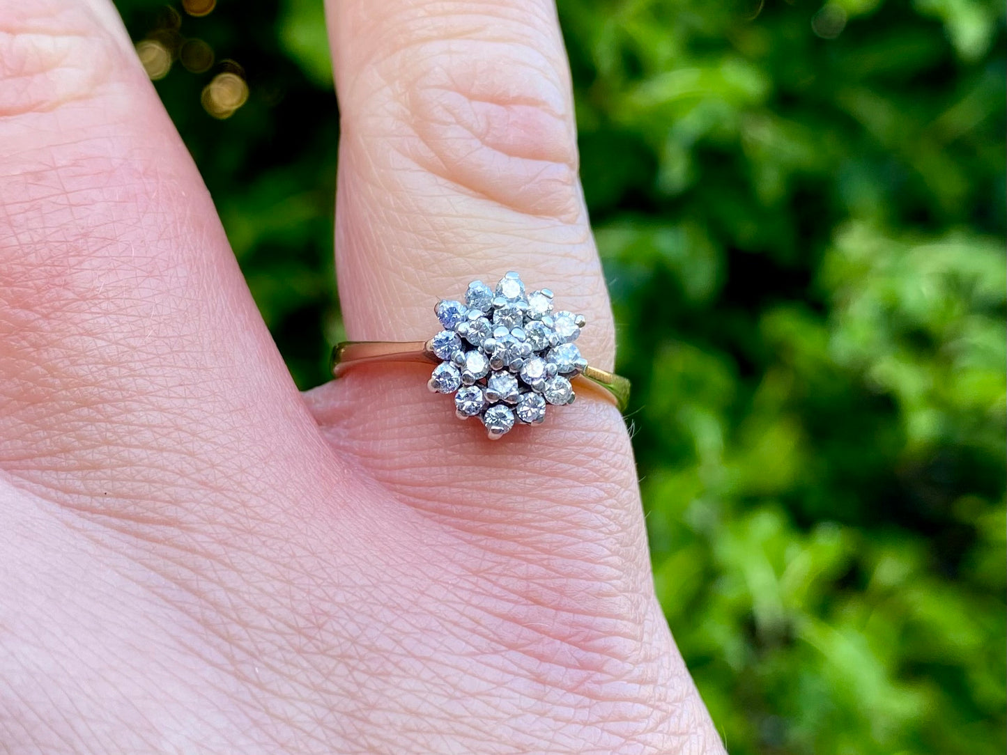 Vinatge 9ct Gold Diamond Ring