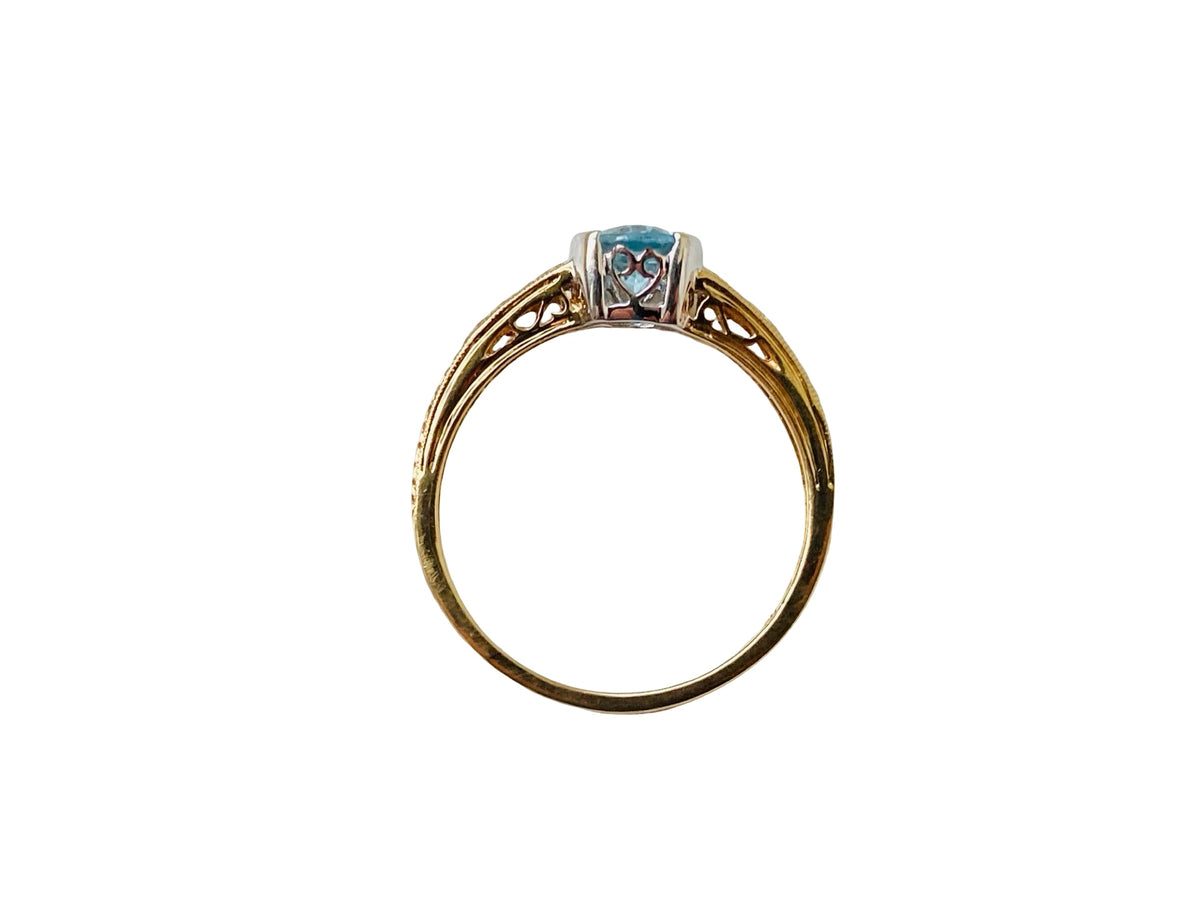 9ct Gold Aquamarine Ring