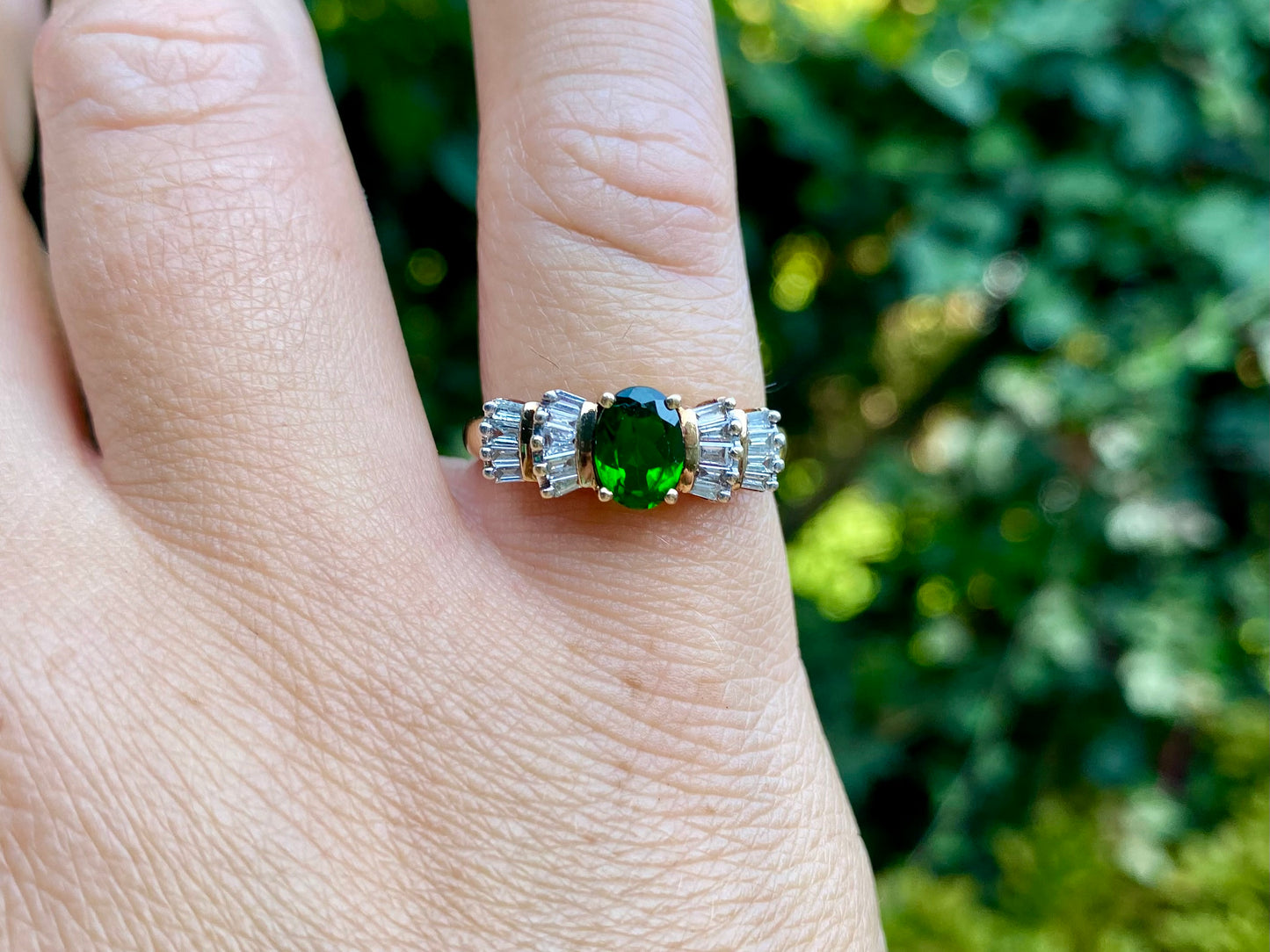 9ct Gold Diopside & Diamond Ring
