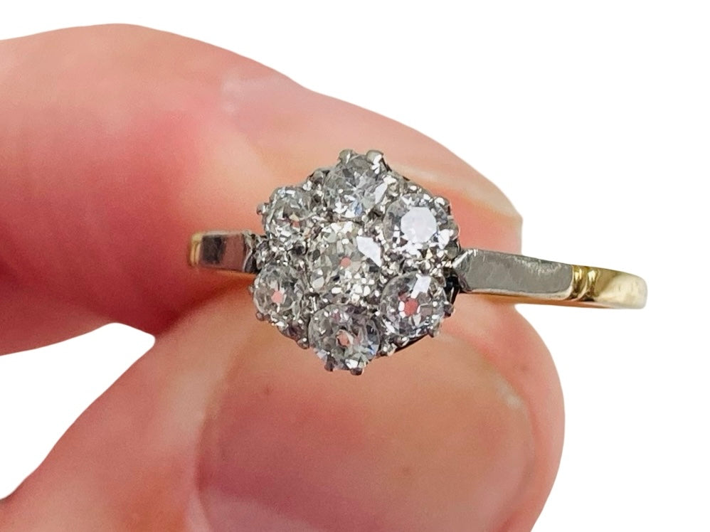 Antique 18ct Gold Diamond Daisy Ring