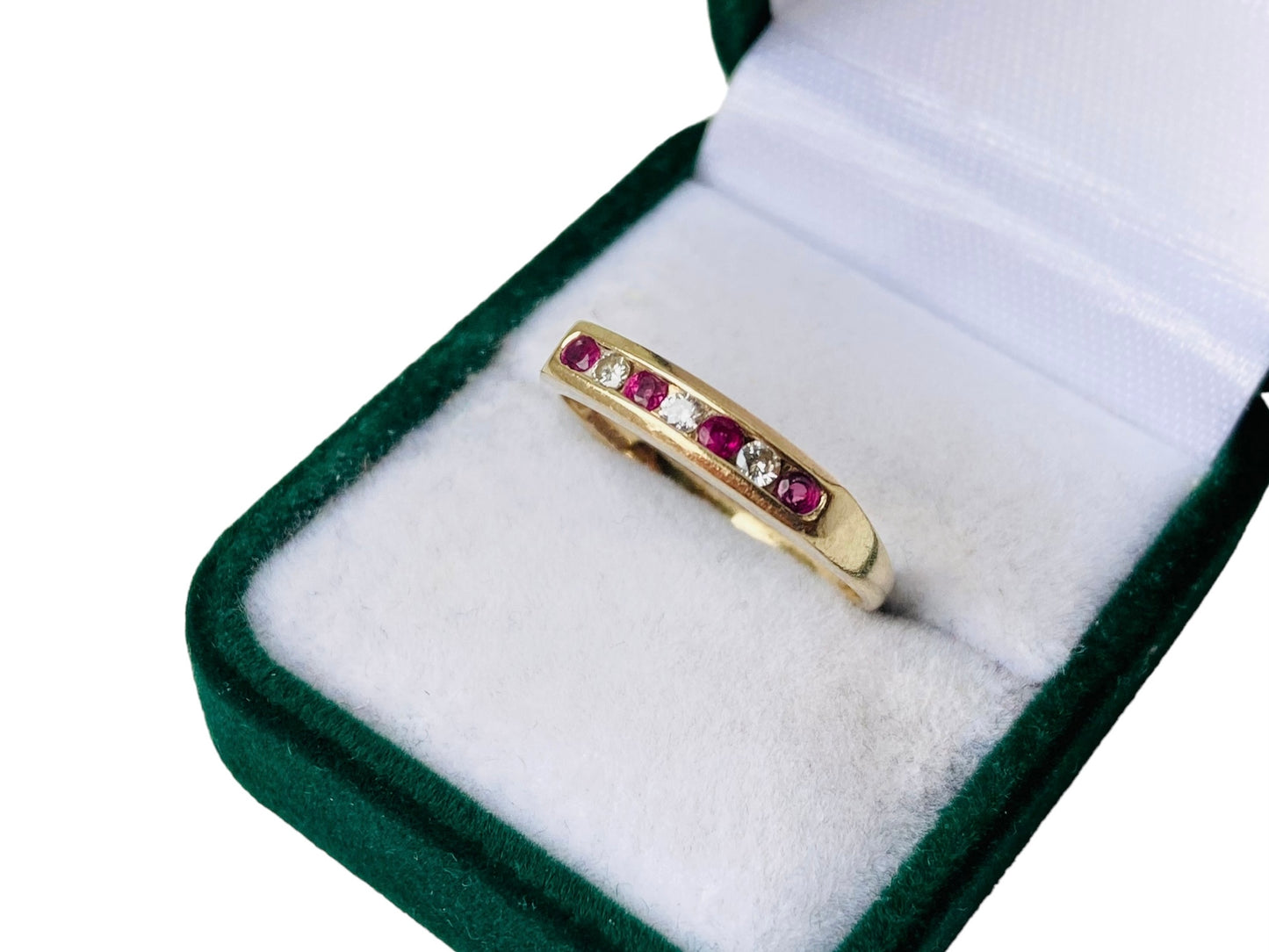 9ct Gold Ruby & Diamond Ring