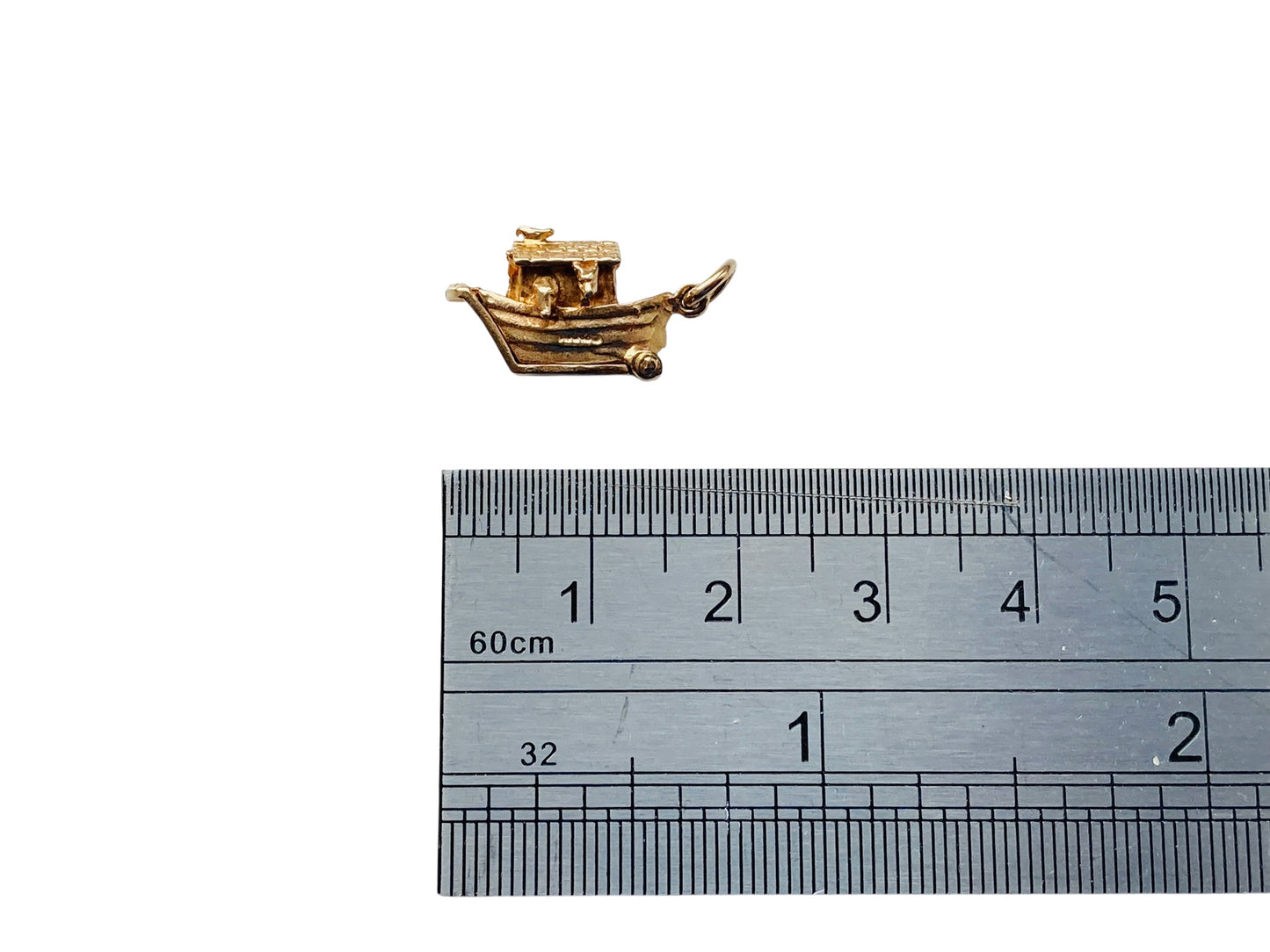 Vintage 9ct Gold Opening Noah's Ark Pendant