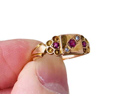 Antique 15ct Gold Ruby & Diamond Ring