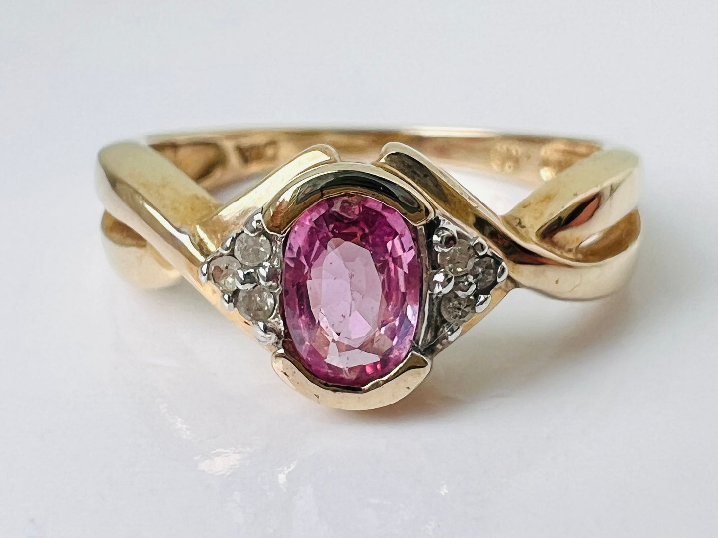 9ct Gold Pink Sapphire & Diamond Ring