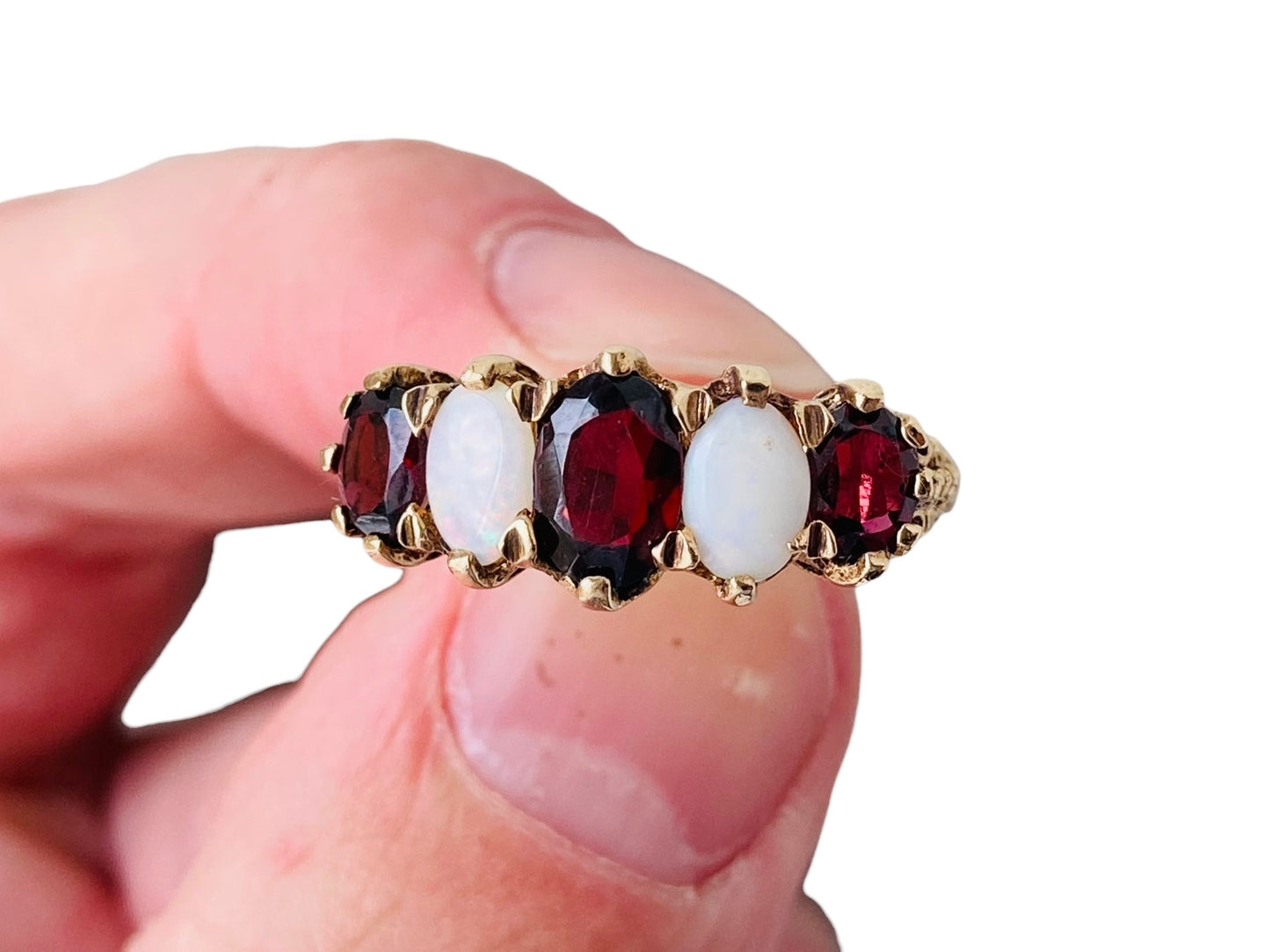 Vintage 9ct Gold Opal & Garnet Ring
