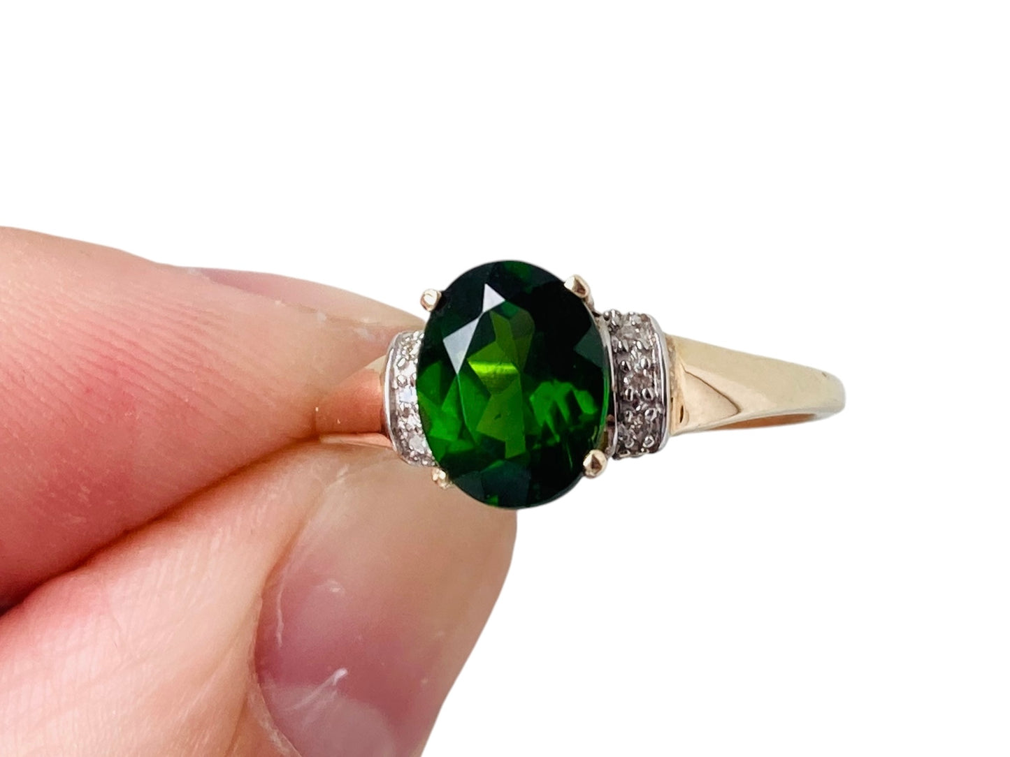 9ct Gold Diopside & Diamond Ring