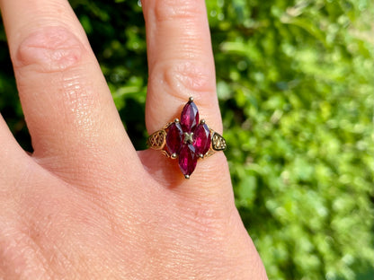 9ct Gold Rhodolite Garnet Ring