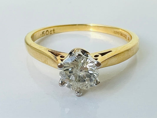 18ct Gold Diamond 0.50ct Solitaire Ring