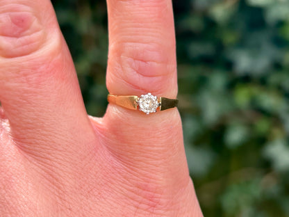 Vintage 18ct Gold Diamond Ring