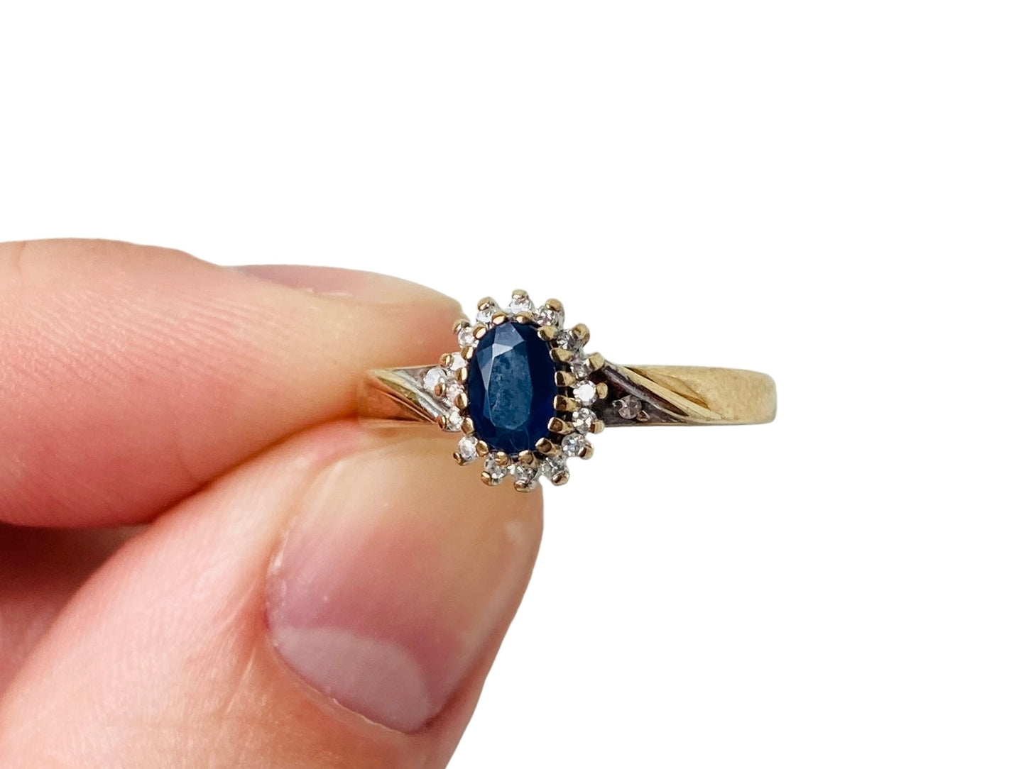 9ct Gold Sapphire & Diamond Ring