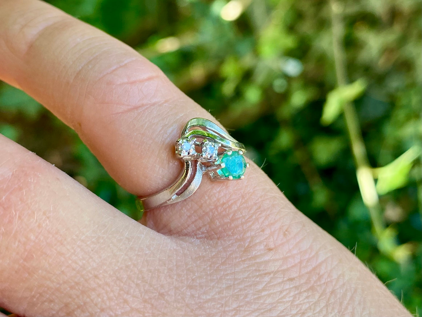 14ct Gold Emerald & Diamond Ring