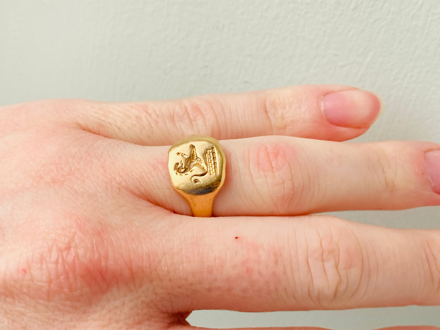 Antique 18ct Gold Seal Ring