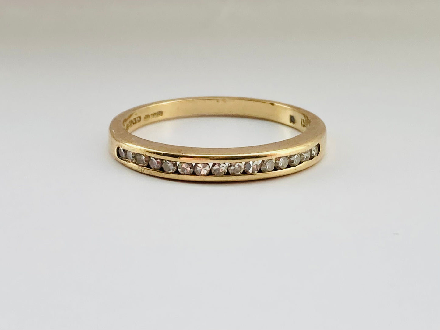 9ct Gold Diamond Ring