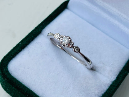 9ct Gold Diamond Ring