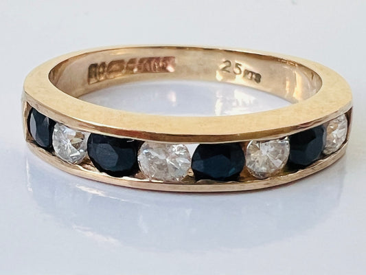 Vintage 9ct Gold Sapphire & Diamond Ring