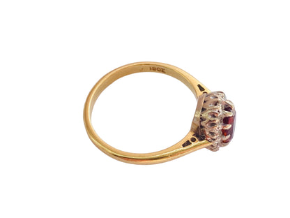 Vintage 18ct Gold Citrine & Diamond Ring