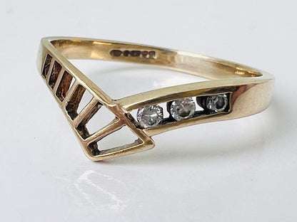 Vintage 9ct Gold Diamond Ring