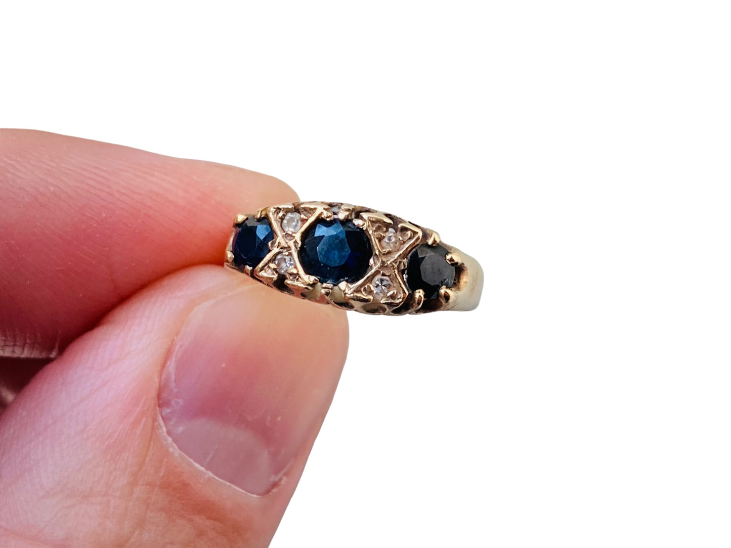 9ct Gold Sapphire & Diamond Ring