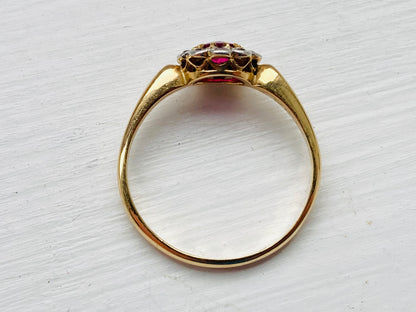 Antique 18ct Gold Ruby & Diamond Daisy Ring