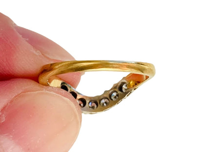 Vintage 18ct Gold Diamond Curve Ring