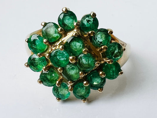 9ct Gold Emerald Ring