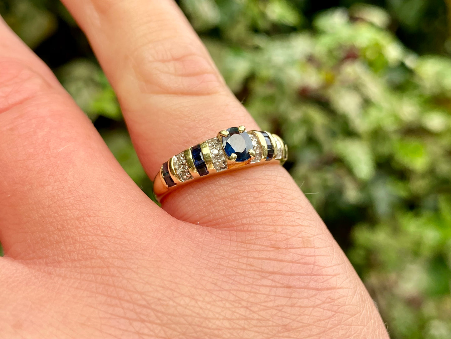 14ct Gold Sapphire & Diamond Ring