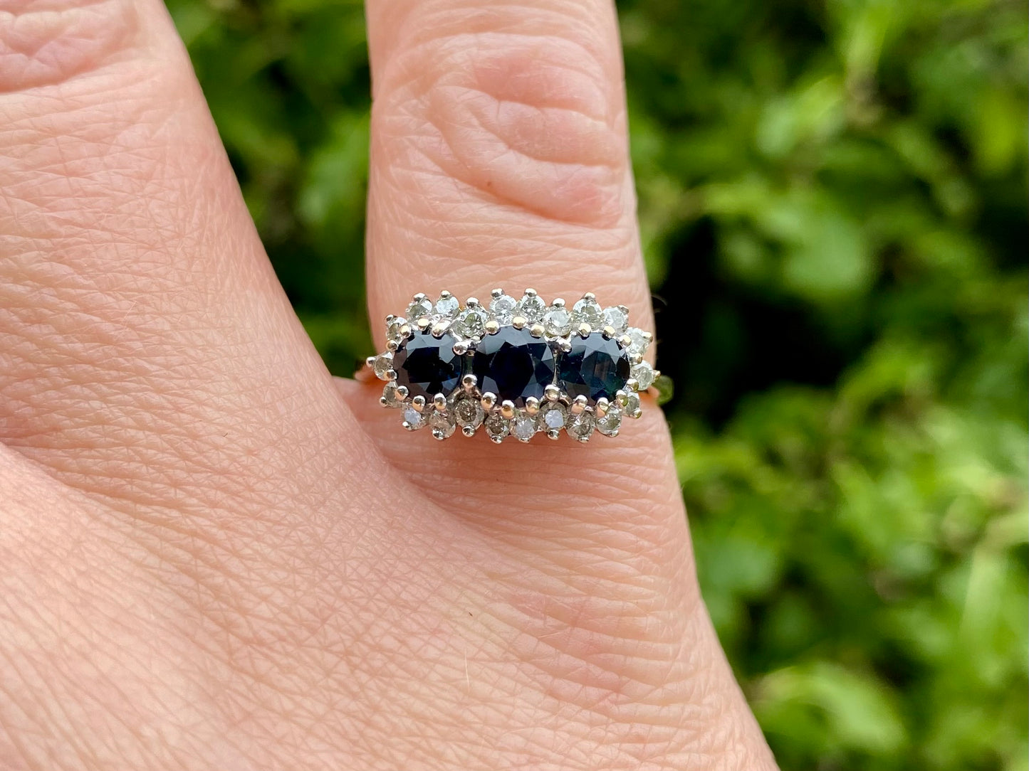 9ct Gold Sapphire & Diamond Ring