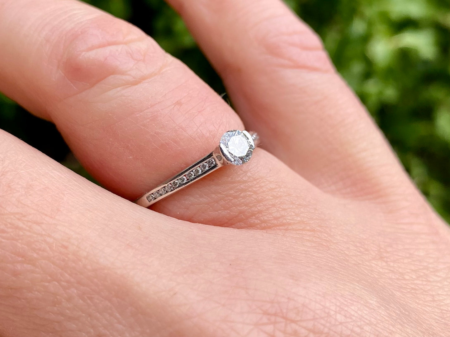 18ct Gold Diamond Ring