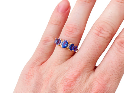 9ct Gold Tanzanite & White Sapphire Ring