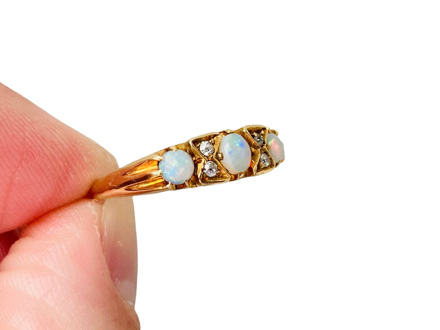 Antique Victorian 18ct Gold Opal & Diamond Ring