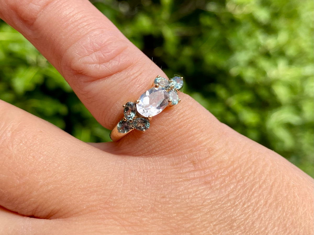 9ct Gold White & Green Sapphire Ring