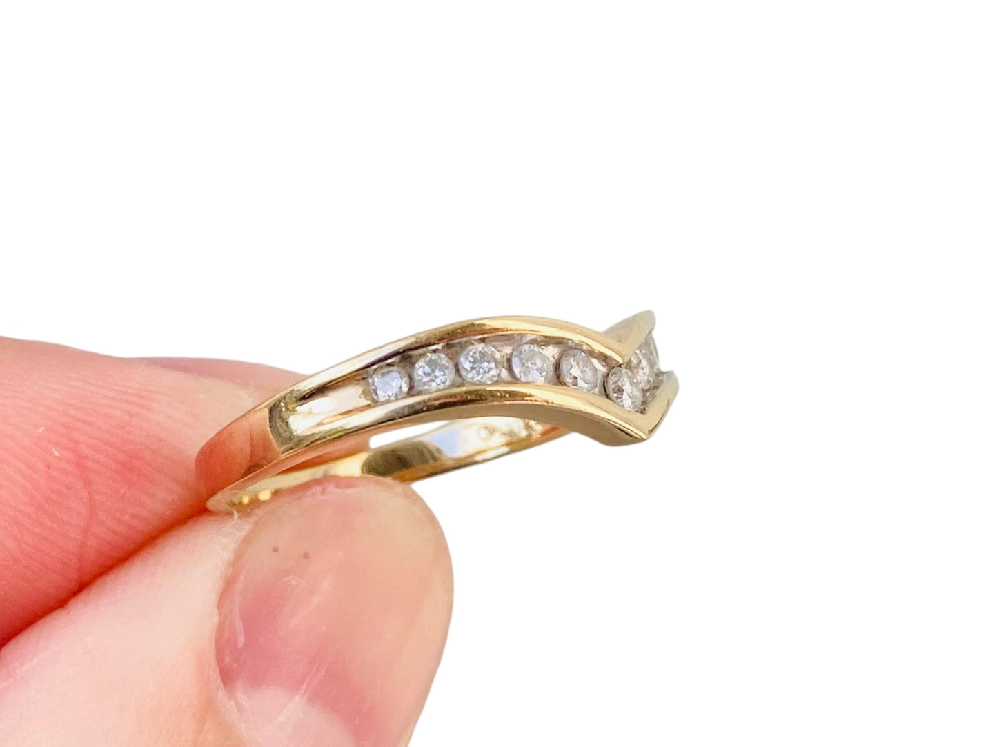 9ct Gold Diamond Wishbone Ring