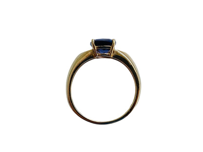 9ct Gold Iolite & Diamond Ring