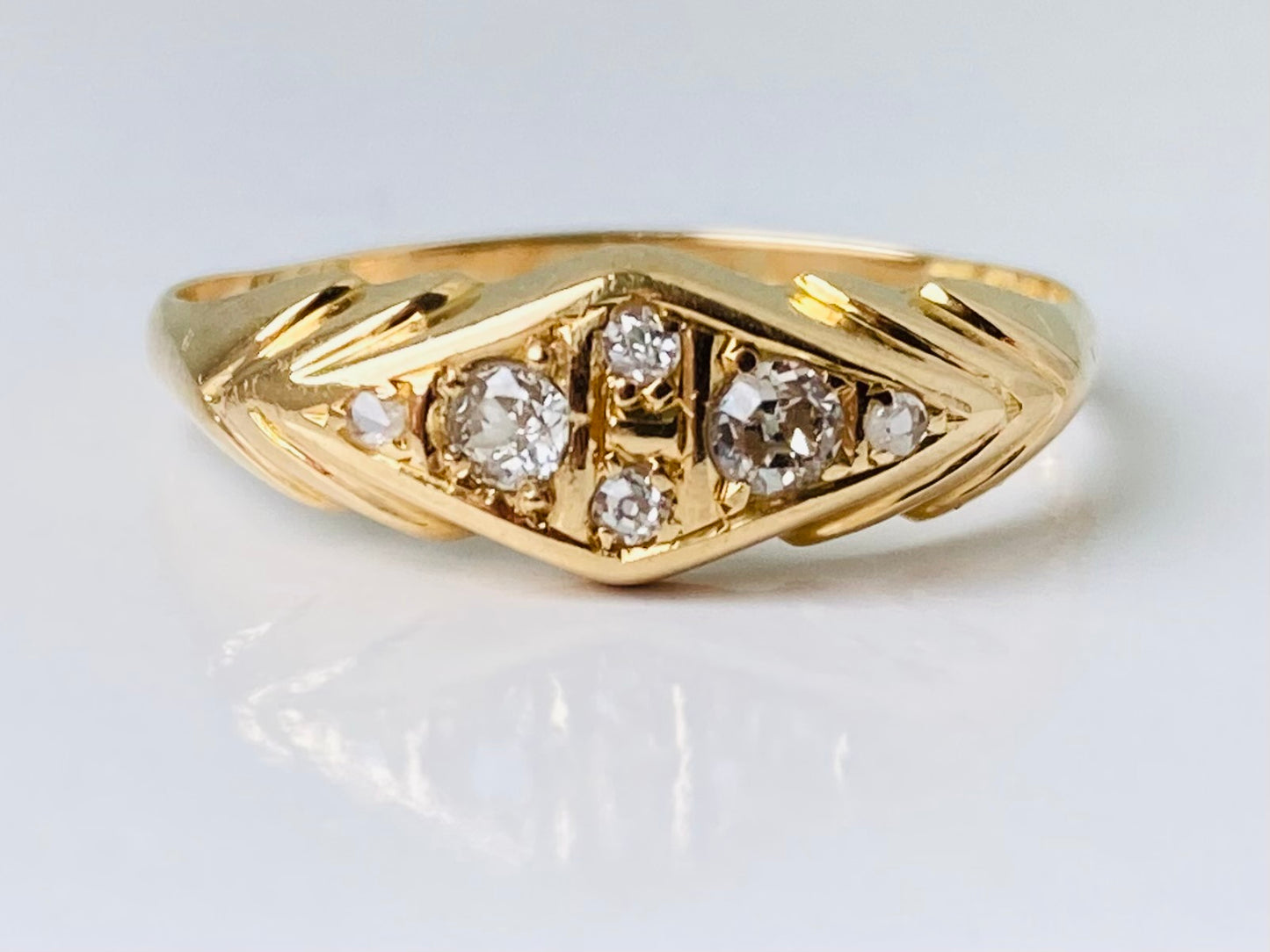 Antique 18ct Gold Diamond Ring