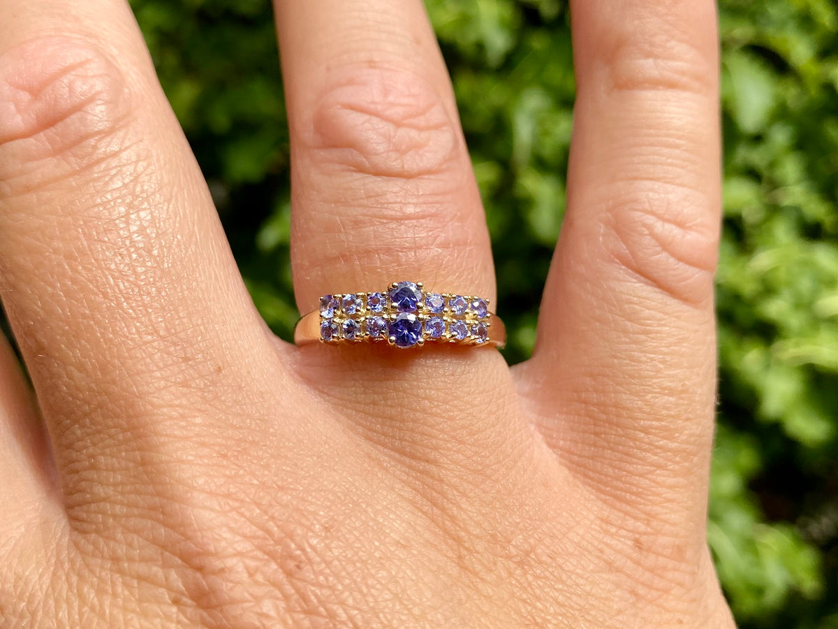 9ct Gold Tanzanite Ring