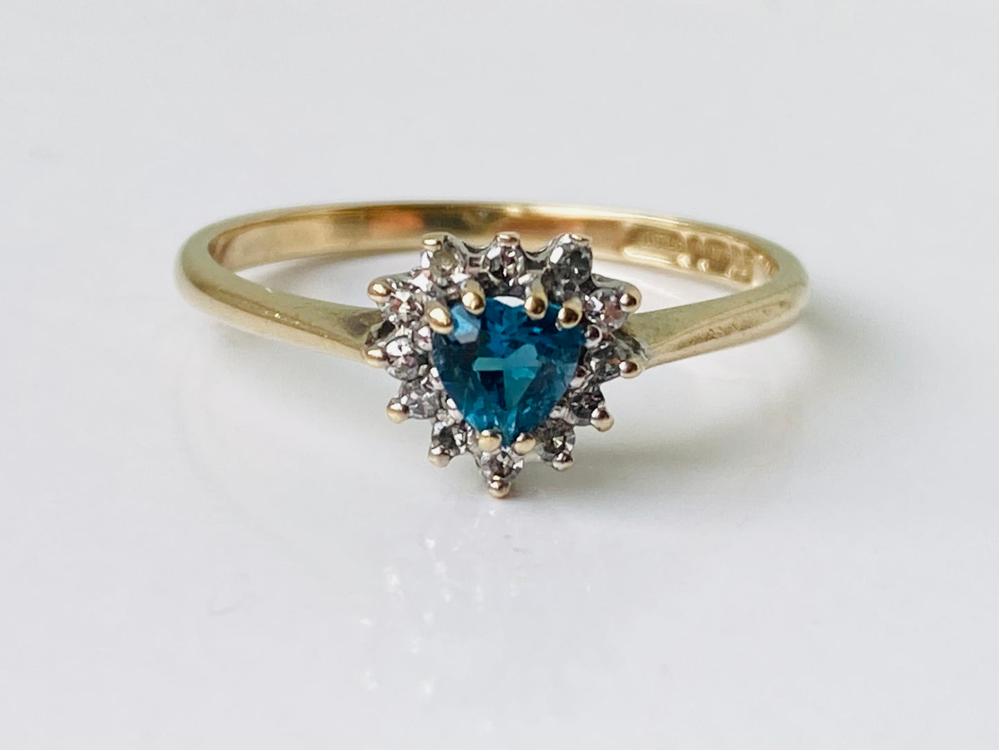 Vintage 9ct Gold Heart Shaped Topaz & Diamond Ring