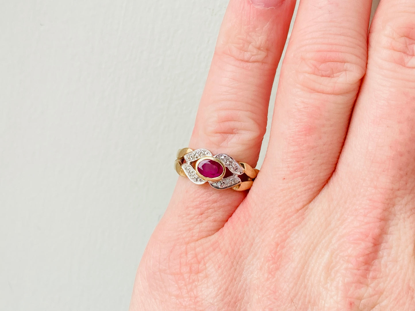 9ct Gold Ruby & Diamond Ring