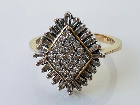 9ct Gold Diamond Ring