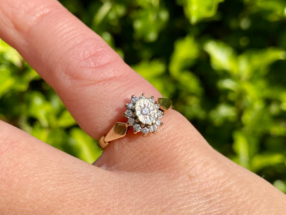 Vintage 9ct Gold Diamond Ring