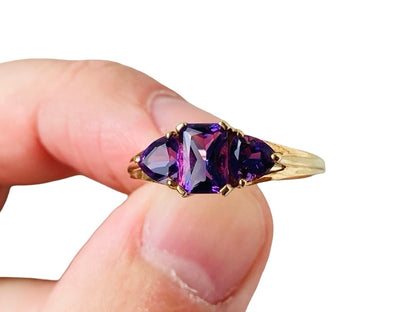 9ct Gold Amethyst Ring