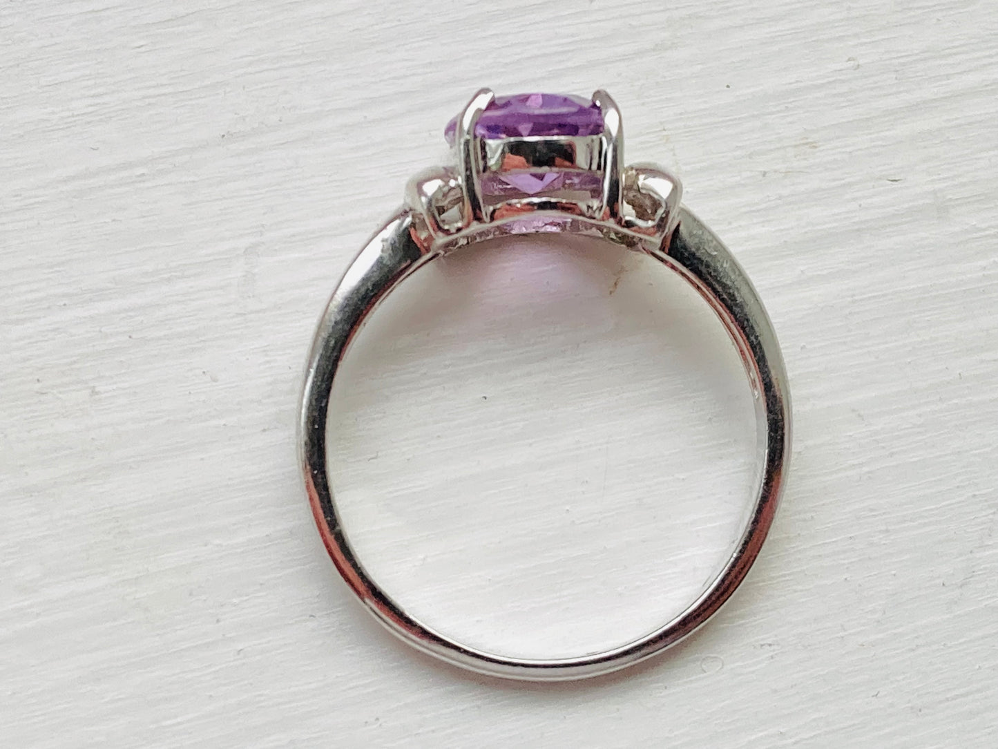 9ct Gold Amethyst Ring