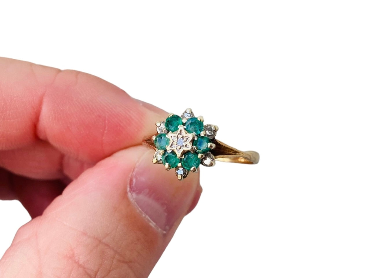 Vintage 9ct Gold Emerald & Diamond Ring