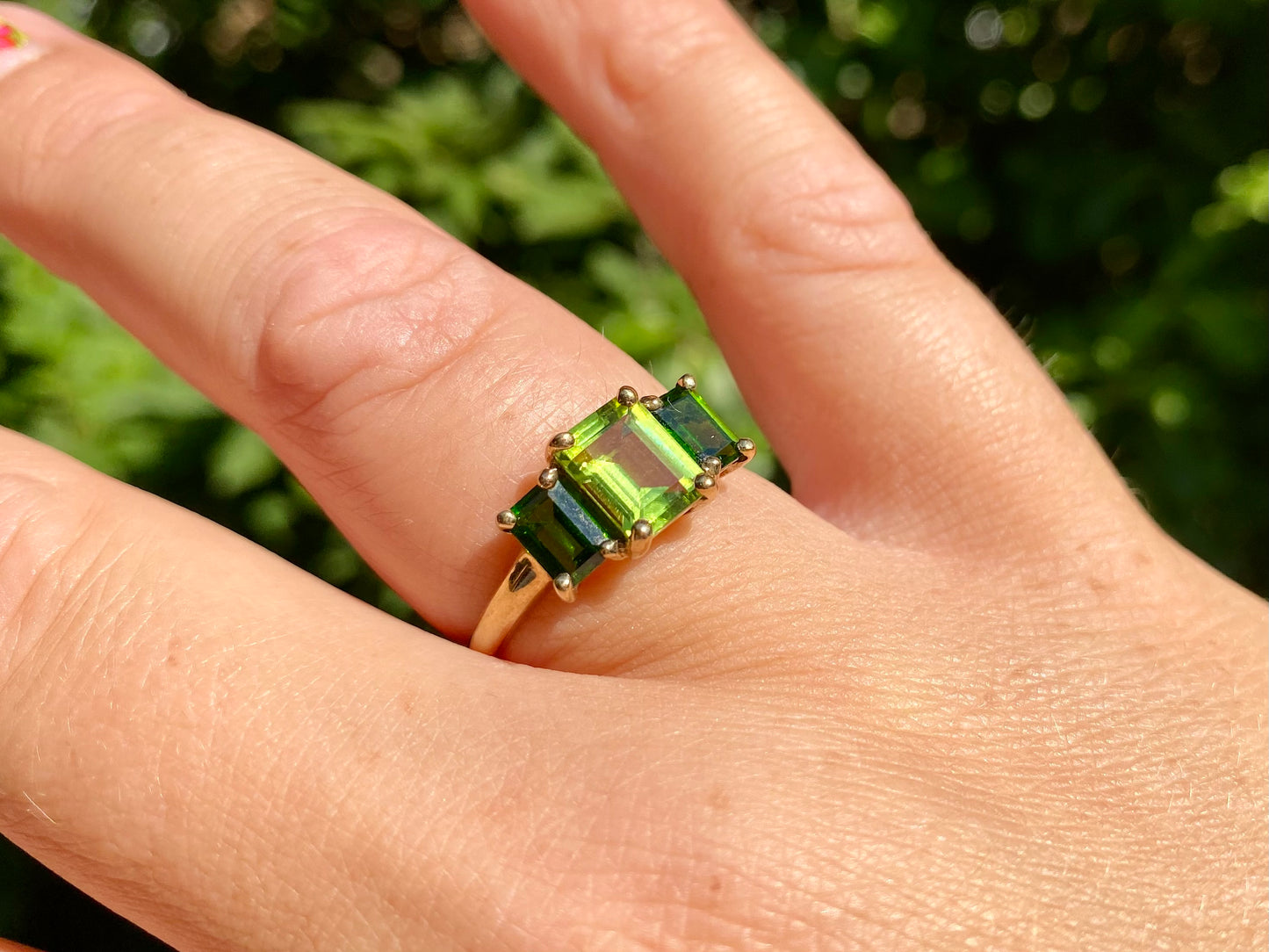 9ct Gold Peridot & Diopside Ring