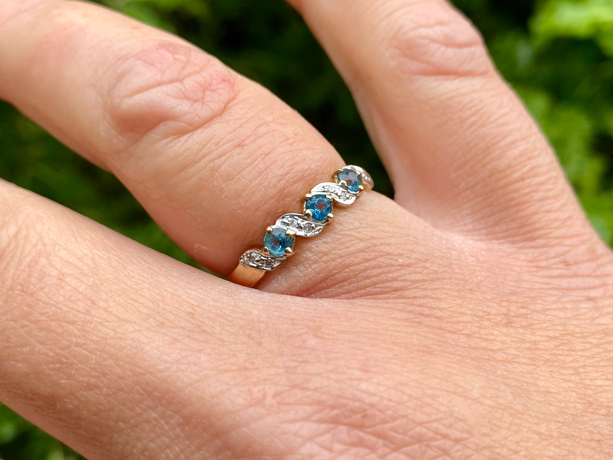 9ct Gold Topaz & Diamond Ring