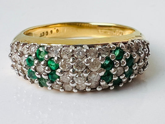 18ct Gold Emerald & Diamond Ring