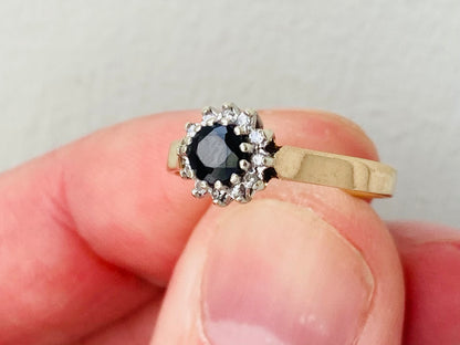 Vintage 9ct Gold Sapphire & Diamond Cluster Ring