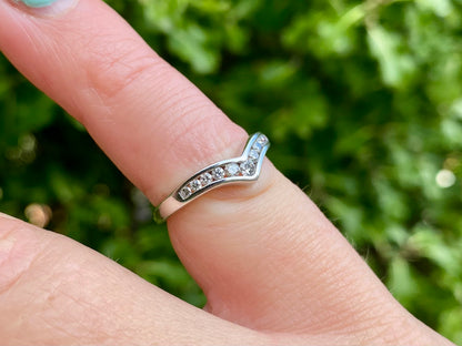 9ct Gold Diamond Wishbone Ring