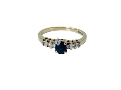 Vintage 9ct Gold Sapphire & Diamond Ring